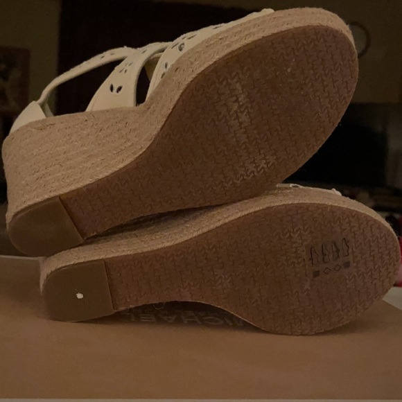 Michael Kors wedge sandals - Picture 2 of 3